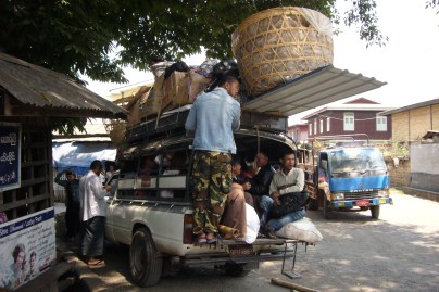 "Bus" to Taungyii